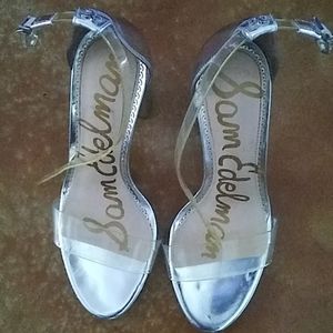 Clear sandal with chunky heel